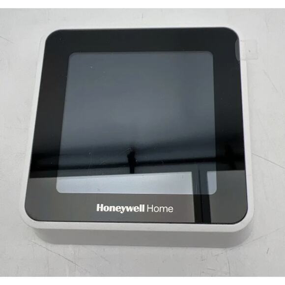 Honeywell Home T5 Wi-Fi Smart Thermostat RTH8800WF - Picture 3 of 3
